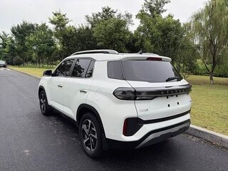 2022 Hyundai ix35 II Рестайлинг, белый, 1820000 рублей, вид 4