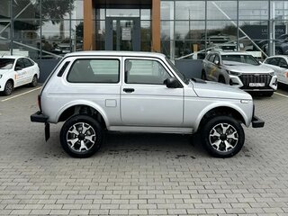 2026 Lada (ВАЗ) Niva Legend I Рестайлинг, серебристый, 1304000 рублей, вид 4