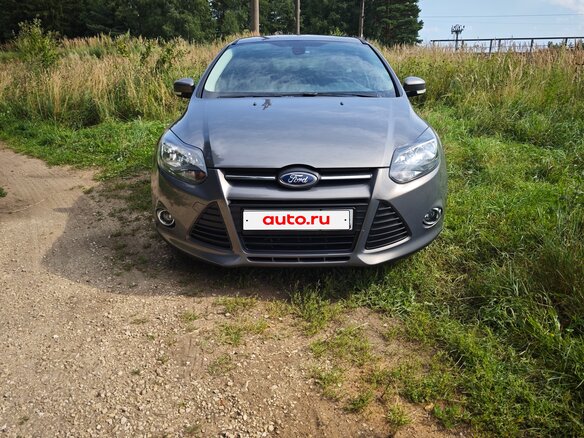 2013 Ford Focus III, коричневый, 950000 рублей