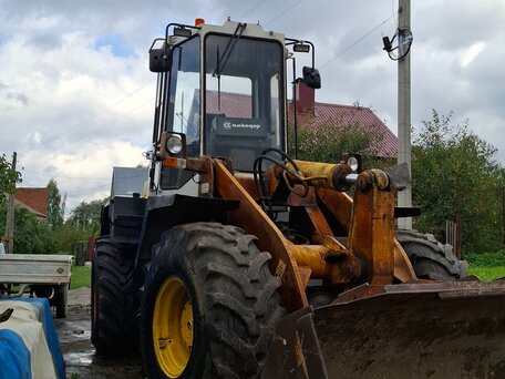 2006 Амкодор 333, жёлтый, 2999999 рублей, вид 1