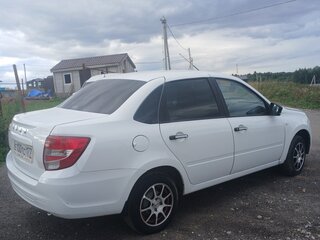2019 Lada (ВАЗ) Granta I Рестайлинг, белый, 450000 рублей, вид 3