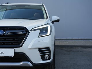 2023 Subaru Forester V Рестайлинг, белый, 5400000 рублей, вид 5