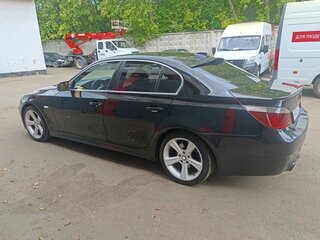 2005 BMW 5 серии 525i V (E60/E61), чёрный, 1000000 рублей, вид 5