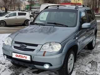 2015 Chevrolet Niva I Рестайлинг, серый, 720000 рублей, вид 3