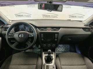 2013 Skoda Octavia III (A7), белый, 1092000 рублей, вид 4