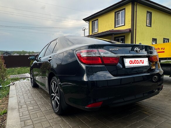 2016 Toyota Camry VII (XV50) Рестайлинг, серебристый, 2450000 рублей - вид 5