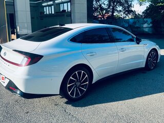 2021 Hyundai Sonata VIII (DN8), белый, 2670000 рублей, вид 3