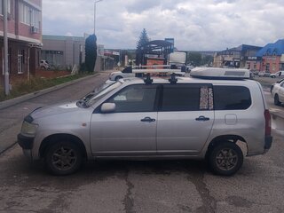 2002 Toyota Probox I, серебристый, 380000 рублей, вид 4