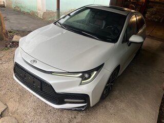 2021 Toyota Levin XII (E210), белый, 2050000 рублей, вид 3