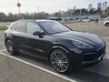 2020 Porsche Cayenne S III, чёрный, 7000000 рублей - вид 1
