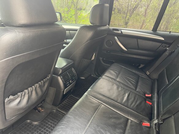 2003 BMW X5 4.4i I (E53), чёрный, 1300000 рублей - вид 13