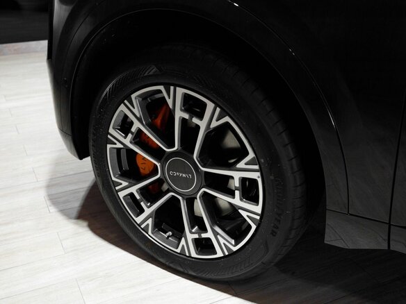 2026 Lynk & Co 900, чёрный, 8850000 рублей - вид 6