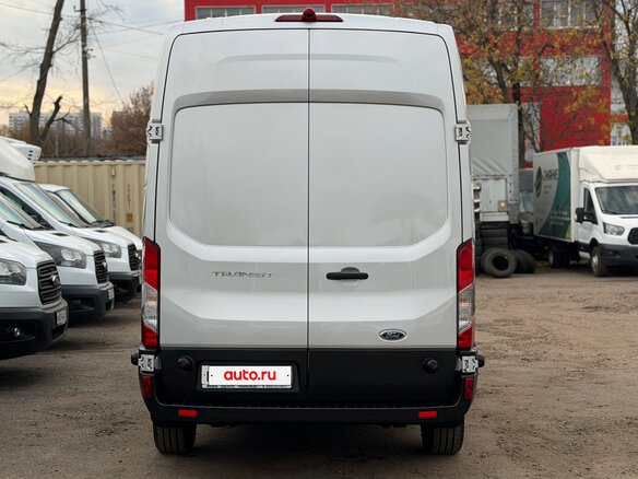 2020 Ford Transit, серебристый, 3900000 рублей - вид 5