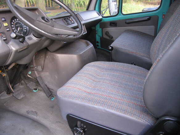 1994 Mercedes-Benz T1, зелёный, 1550000 рублей - вид 13