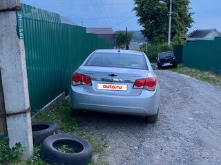 2011 Chevrolet Cruze I, серебристый, 600000 рублей, вид 4