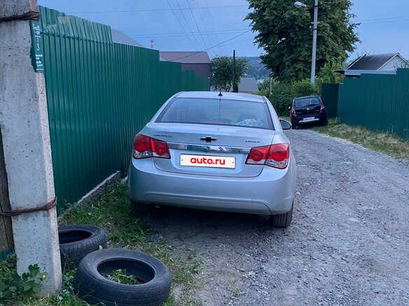 2011 Chevrolet Cruze I, серебристый, 550000 рублей - вид 4