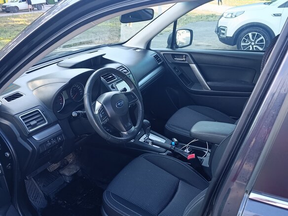2015 Subaru Forester IV, серый, 1500000 рублей - вид 7