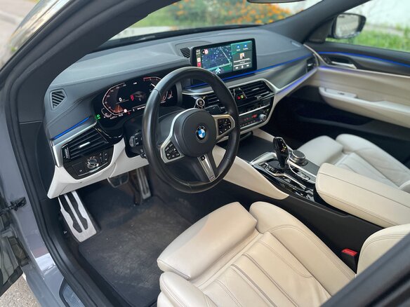 2020 BMW 6 серии Gran Turismo 630i IV (G32) Рестайлинг, серый, 4500000 рублей - вид 6