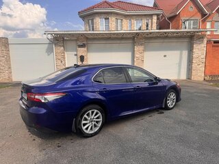 2021 Toyota Camry VIII (XV70) Рестайлинг, синий, 2300000 рублей, вид 5