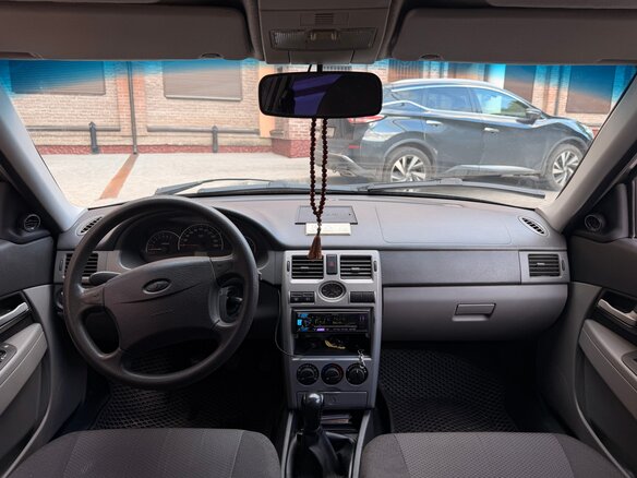 2010 Lada (ВАЗ) Priora I, серый, 259999 рублей - вид 6