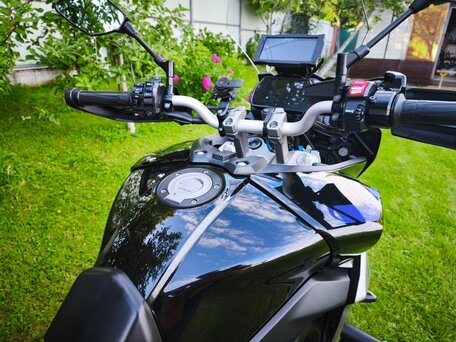 2019 Yamaha MT-09 Tracer (FJ-09), синий, 920000 рублей, вид 5