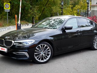 2019 BMW 5 серии 530d xDrive VII (G30/G31/G38), чёрный, 4570000 рублей, вид 1
