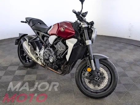 2019 Honda CB 1000R, красный, 919000 рублей, вид 2
