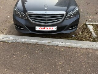 2015 Mercedes-Benz E-Класс 200 IV (W212, S212, C207) Рестайлинг, серый, 2500000 рублей, вид 3