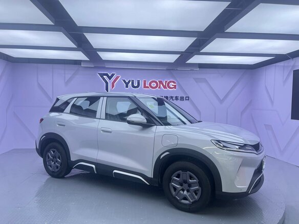 2026 BYD Yuan Up 32 kWh, серый, 1710000 рублей - вид 7