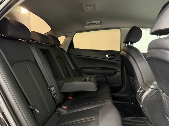 2018 Kia Optima IV Рестайлинг, чёрный, 2360000 рублей - вид 18