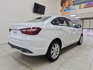 2026 Lada (ВАЗ) Vesta I Рестайлинг (NG), белый, 1842000 рублей, вид 4