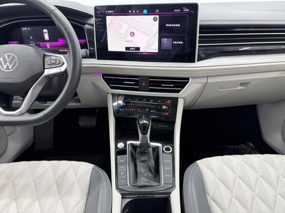 2023 Volkswagen Sagitar III Рестайлинг, синий, 1430000 рублей - вид 9