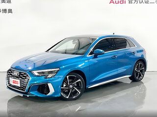 2023 Audi A3 Sportback 35 TFSI IV (8Y), голубой, 2000000 рублей, вид 1