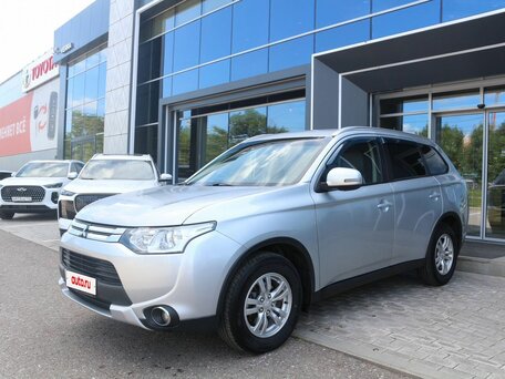Mitsubishi Outlander III Рестайлинг