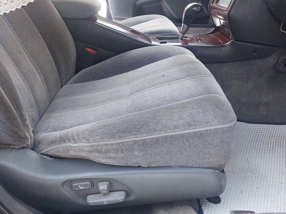 1997 Toyota Crown X (S150), синий, 800000 рублей - вид 2