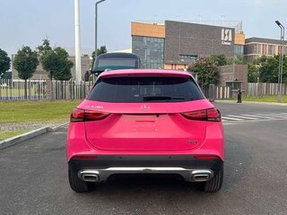 2021 Mercedes-Benz GLA 180 II (H247), розовый, 1799111 рублей, вид 3