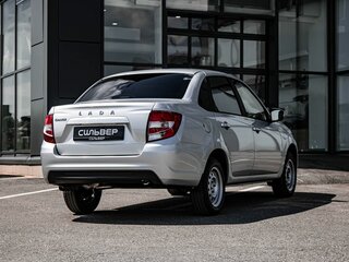 2026 Lada (ВАЗ) Granta I Рестайлинг, серебристый, 1088000 рублей, вид 5