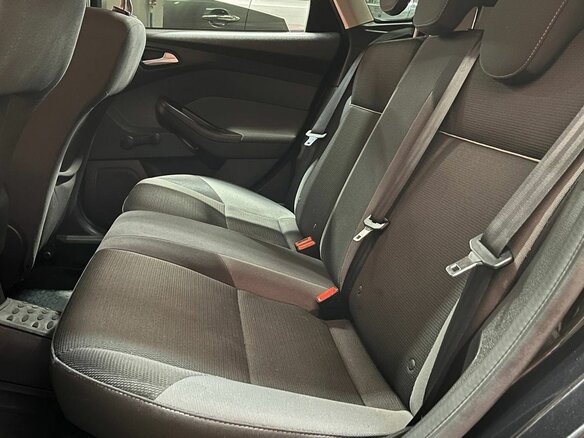 2015 Ford Focus III Рестайлинг, чёрный, 769000 рублей - вид 13