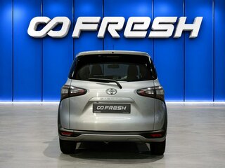 2016 Toyota Sienta II, серый, 1250000 рублей, вид 4