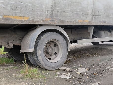 2009 Isuzu Elf (N-series), белый, 1500000 рублей, вид 5