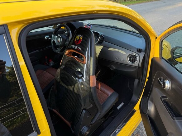 2019 Abarth 595 I Рестайлинг, жёлтый, 2199000 рублей - вид 15