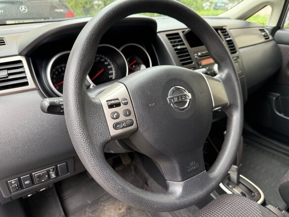 2011 Nissan Tiida I Рестайлинг, синий, 890000 рублей - вид 23