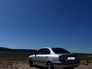 2004 Hyundai Elantra III (XD2) Рестайлинг, серебристый, 350000 рублей, вид 3