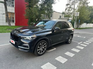 2020 BMW X5 40i IV (G05/G18), чёрный, 5300000 рублей, вид 1
