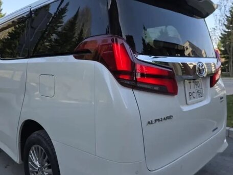 2019 Toyota Alphard III Рестайлинг, белый, 4380000 рублей, вид 4