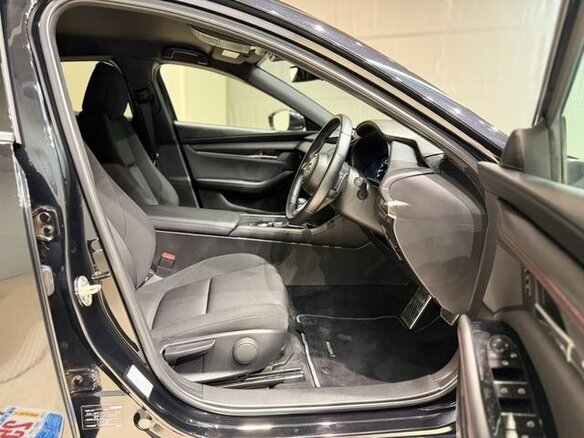 2023 Mazda 3 IV (BP), синий, 1550000 рублей - вид 18