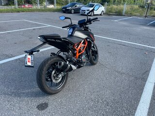2022 KTM 390 Duke, чёрный, 500000 рублей, вид 3