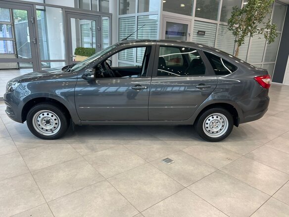 2026 Lada (ВАЗ) Granta I Рестайлинг, серый, 1115100 рублей - вид 9