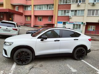 2023 Geely Tugella I Рестайлинг, белый, 2930000 рублей, вид 4