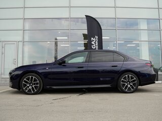 2024 BMW 7 серии 740d xDrive VII (G70), синий, 16499000 рублей, вид 2